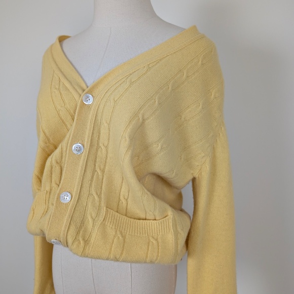 90s Pure Virgin Wool Cardigan Cable Knit Button Up Long Sleeve V-neck Butter - Picture 10 of 12